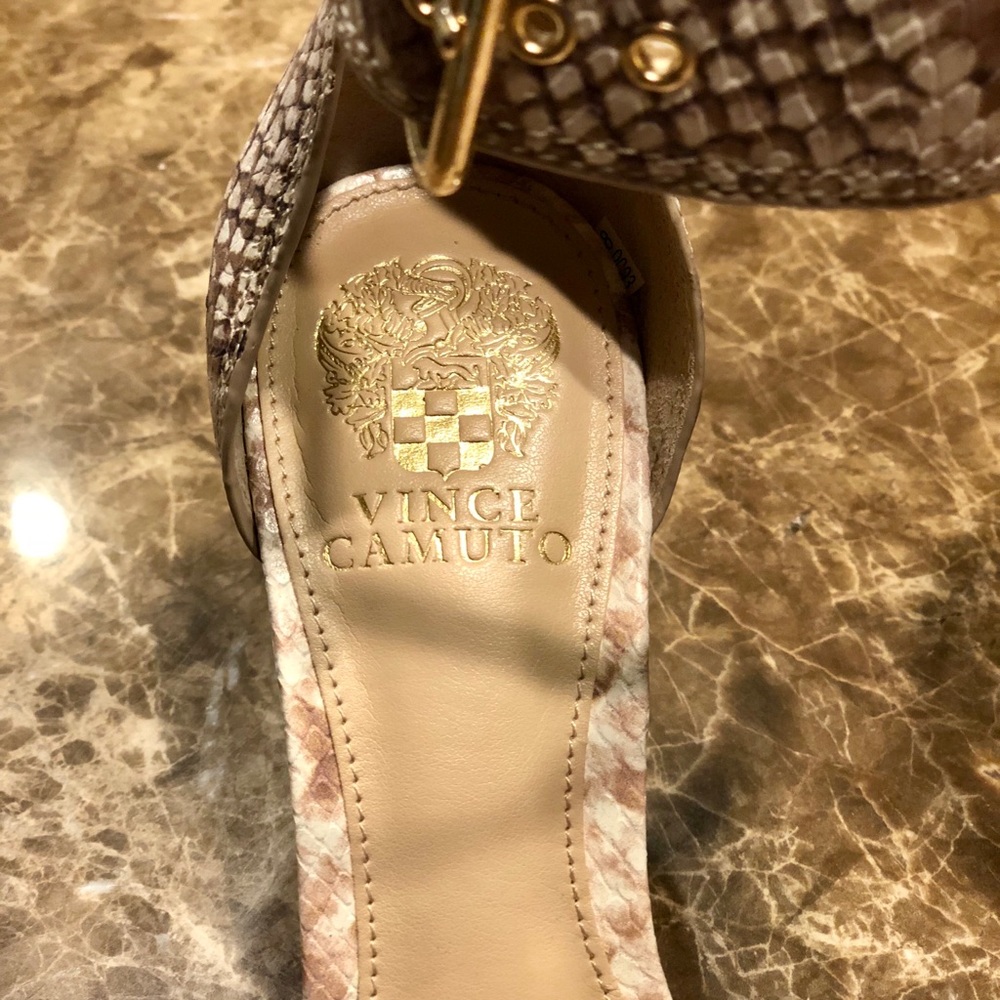 Vince Camuto Sandals Size 8 - Picture 2 of 8